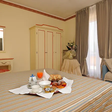 La Quiete Park 3* Манерба-дель-Гарда