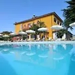 La Quiete Park 3* Manerba del Garda