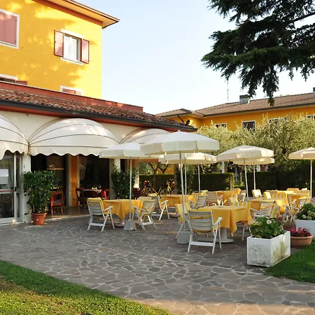 La Quiete Park 3*