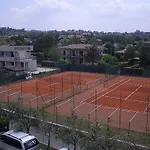 La Quiete Park 3*
