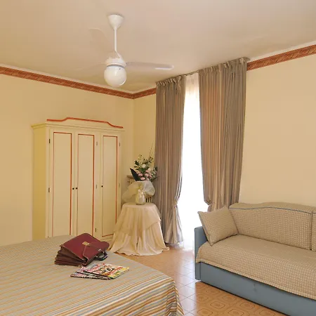 La Quiete Park 3*